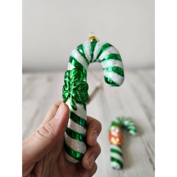 Living quarters leprechaun candy cane green St Patrick's Day shamrock three-leaf - Picture 2 of 9